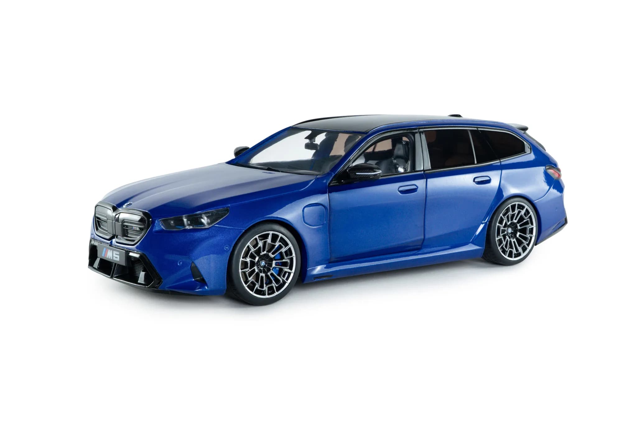 1/18 (Solido) BMW M5 TOURING 2025