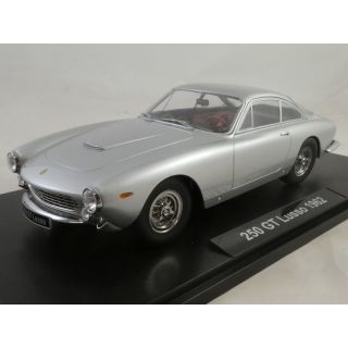 1/18 (KK scale) FERRARI 250 GT LUSSO 1962
