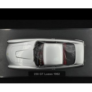 1/18 (KK scale) FERRARI 250 GT LUSSO 1962