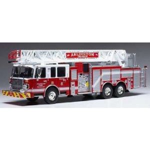 1/43 (Ixo models) SMEAL 105' Aerial ladder - Arlington Fire Rescue 2015