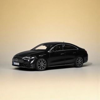 1/18 (Nzg) MERCEDES-BENZ CLA COUPE