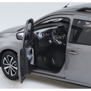 1/18 (Nzg) MERCEDES-BENZ T-CLASS 2020