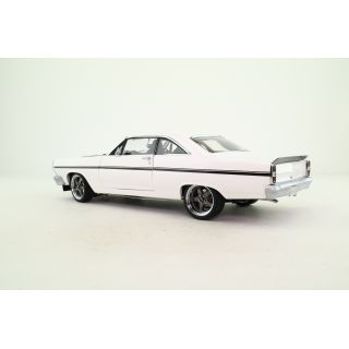1/18 (Gmp)  1967 FORD FAIRLANE STREET FIGHTER