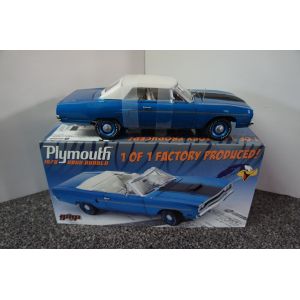 1/18 (Gmp) 1970 PLYMOUTH ROAD RUNNER