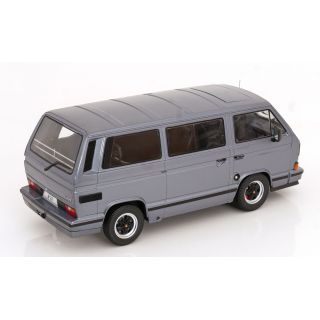 1/18 (KK scale) VOLKSWAGEN T3 PORSCHE B32 MINIBUS 1984