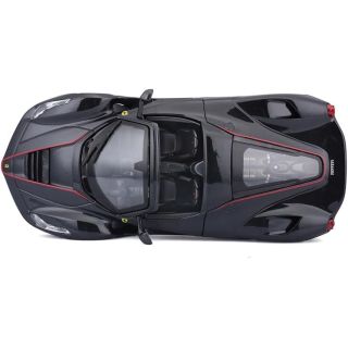 1/24 (Burago) FERRARİ LAFERRARİ APERTA