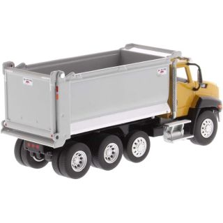 1/64 (Diecast masters) CATERPILLAR CT660 STAMPEDE DUMP TRUCK