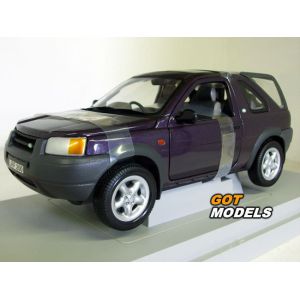 1/18 (Ertl) LAND ROVER FREELANDER 3 DOOR