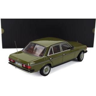 1/18 (Norev) MERCEDES-BENZ 200 (1980-1985) (W 123)