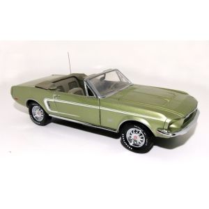 1/24 (Franklin mint) 1968 FORD MUSTANG CONVERTIBLE