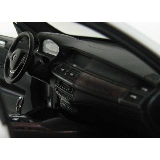 1/18 (Kyosho) BMW X6 xDrive50i
