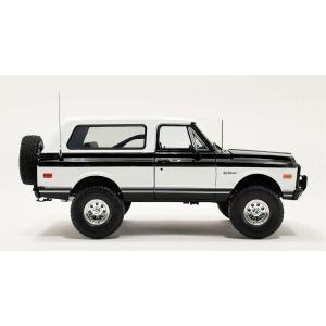 1/18 (Acme) 1971 CHEVROLET K/5 BLAZER