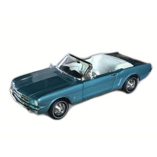 1/18 (American muscle) 1965 FORD MUSTANG CONVERTIBLE