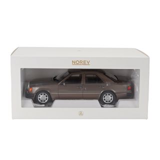 1/18 (Norev) MERCEDES-BENZ 500 E 1990