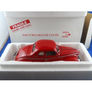 1/24 (Danbury mint) 1940 FORD DELUXE COUPE