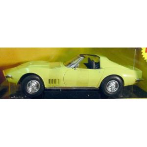 1/18 (American muscle) 1968 CHEVROLET CORVETTE COUPE