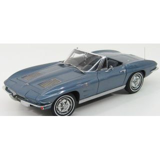 1/18 (Auto art) CHEVROLET CORVETTE 1963 CONVERTIBLE