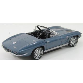 1/18 (Auto art) CHEVROLET CORVETTE 1963 CONVERTIBLE