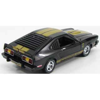 1/18 1977 FORD MUSTANG II COBRA COUPE