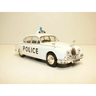 1/43 JAGUAR MK II "UK Police"